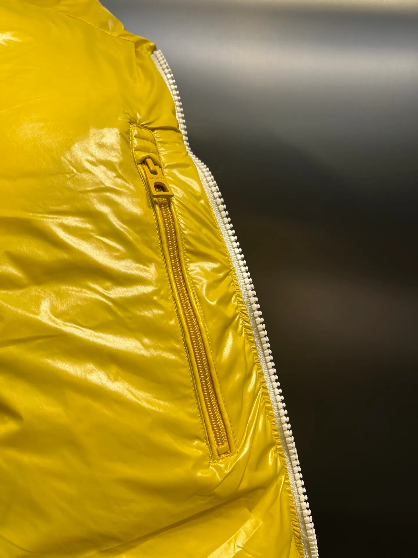 moncler 🌟 Moner Lipsi ， Moner Classic ， 。 lon laque ， 。 ： Size：12345 ：Cream White Black